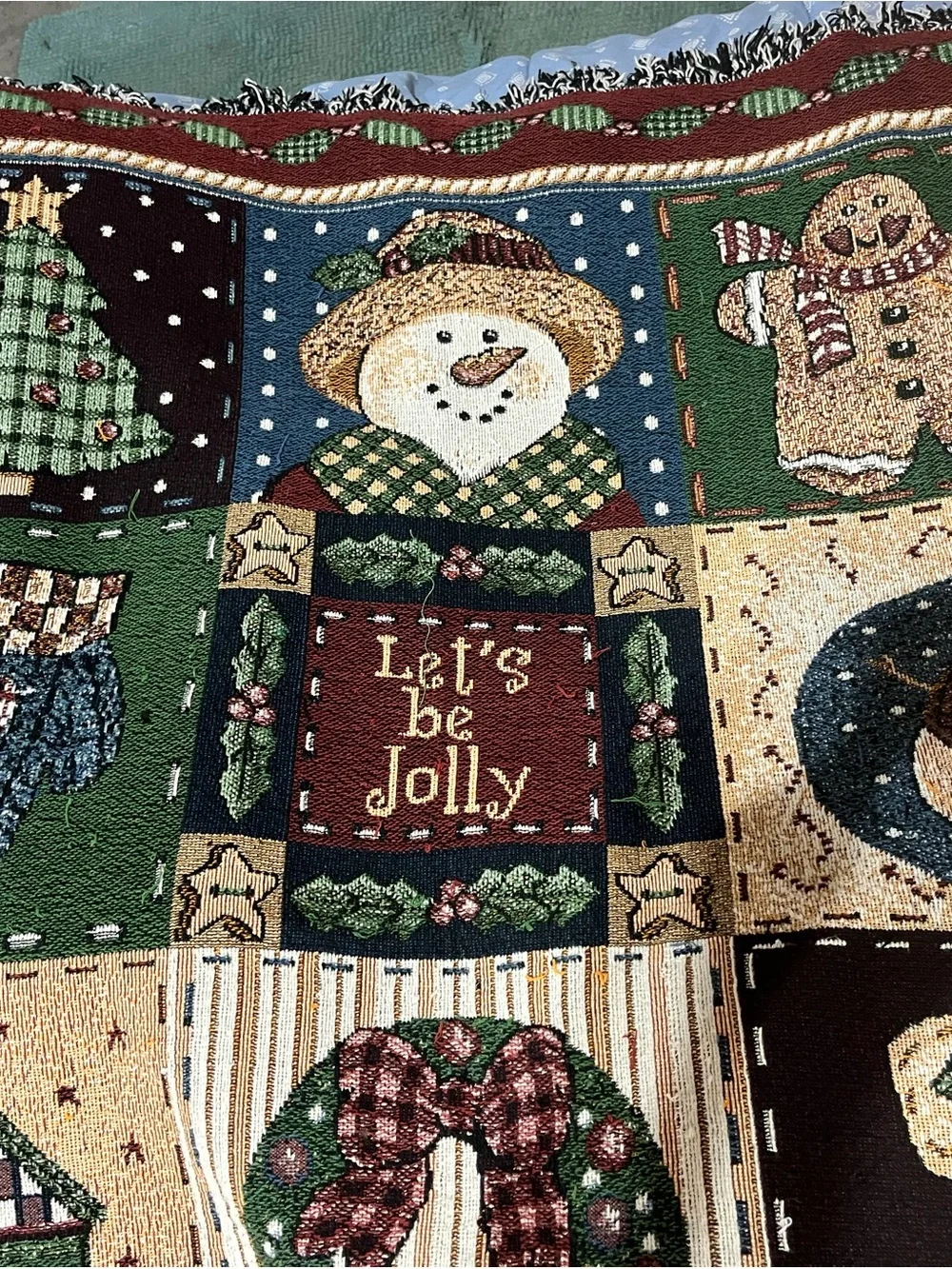 Festive Holiday Throw Blanket - Green and Brown
